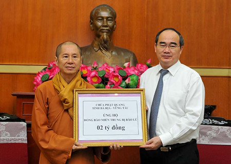 Continúan en Vietnam recaudaciones en ayuda a damnificados por inundaciones